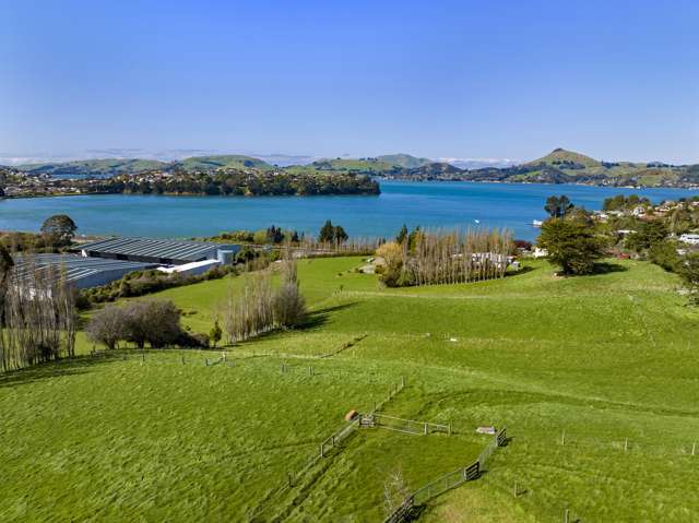 5 and 7 Brick Hill Road Sawyers Bay_1