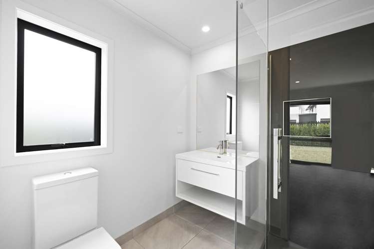 69 Trewern Avenue Chartwell_8