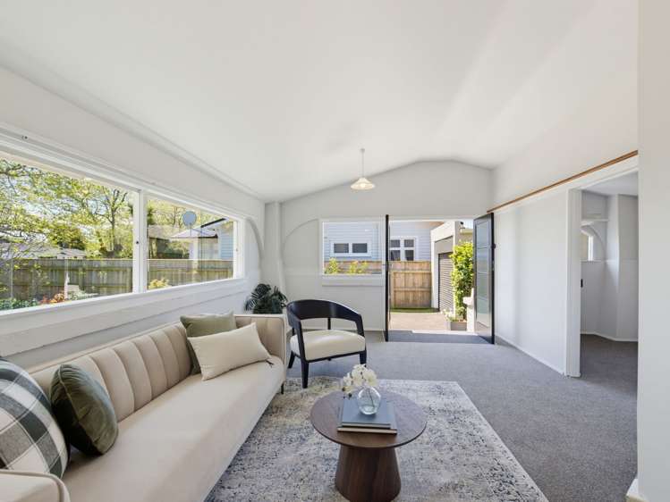 23 Godwin Crescent College Estate_29