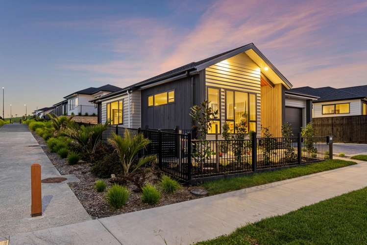 17 Tukutata Crescent_2