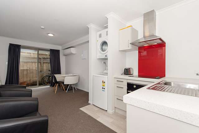 2/28 Hunter Street Hamilton Lake_3