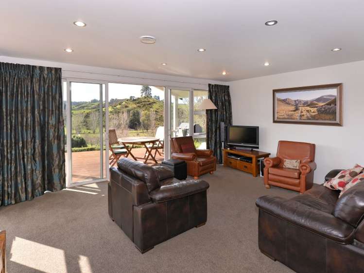 142 Strachan Road Ngatimoti_6