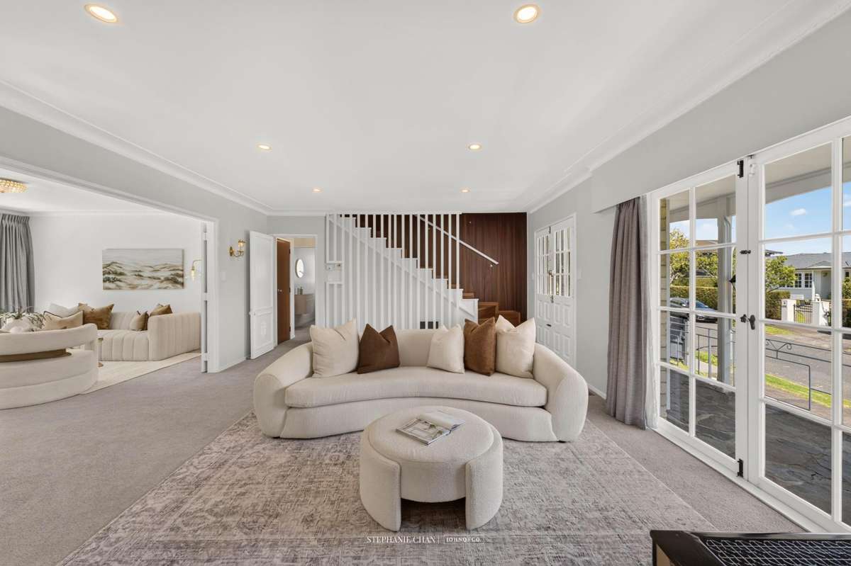 6 Stoneyroyd Gardens_1
