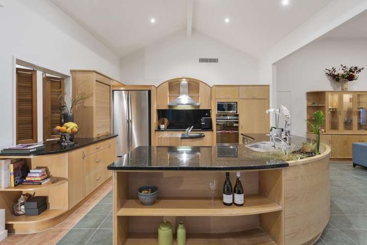 9 Burgundy Park Avenue_3