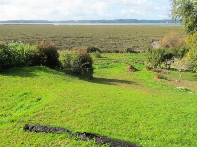 38a Rewarewa Road Te Atatu Peninsula_1