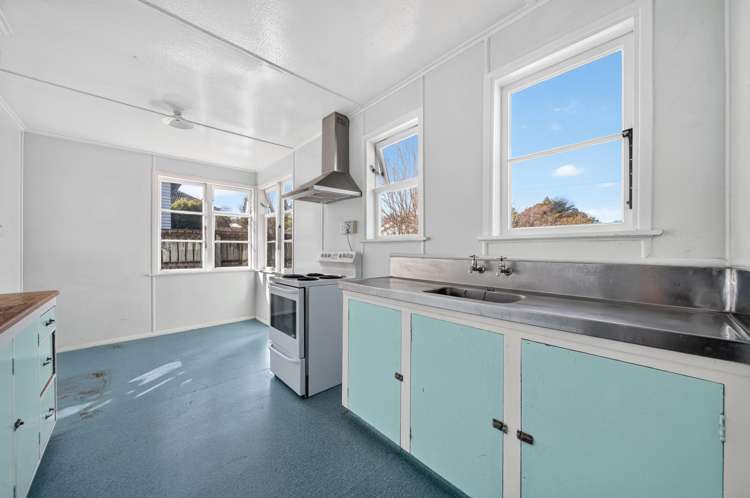 82 Opaki Road_2