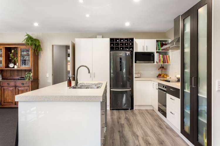 8 Edward Bullen Place Thames_9