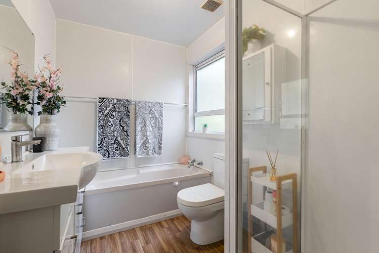 14 Kowhai Street Tawa_6