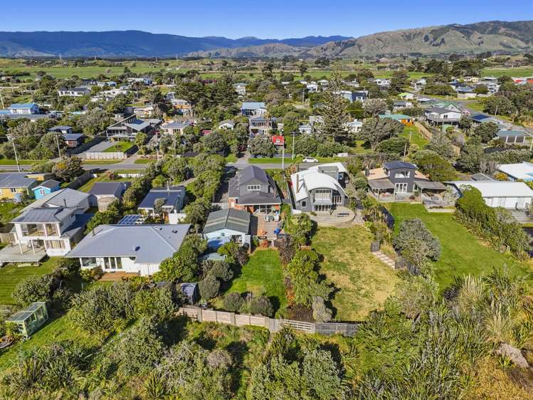 11 Rodney Avenue Te Horo Beach_2