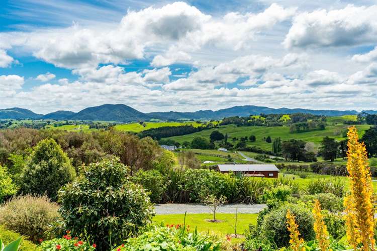 52 Vista Lane Kaiwaka_34