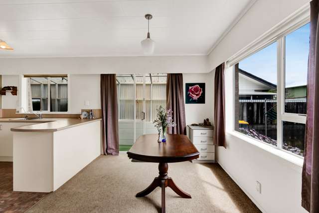 2/6 Webster Street Westown_4