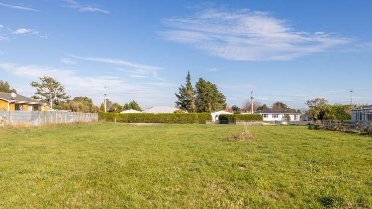 The Elms - Costley Street West Carterton_5