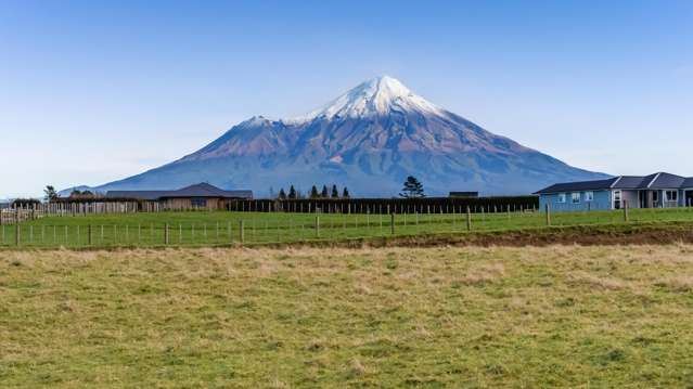 42 Monmouth Road Sections Stratford_1