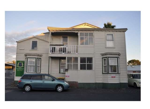 3075 Great North Road New Lynn_4