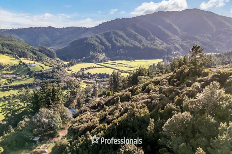 1/1342B Akatarawa Road_0