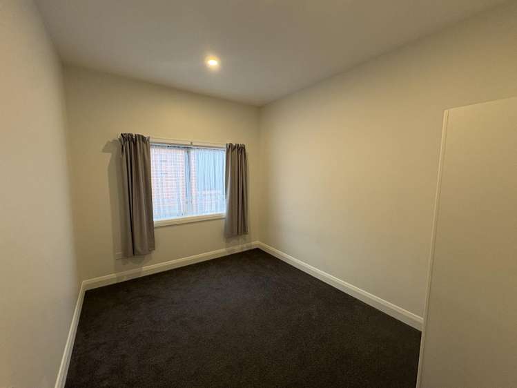 12 Surrey Street 10263_5