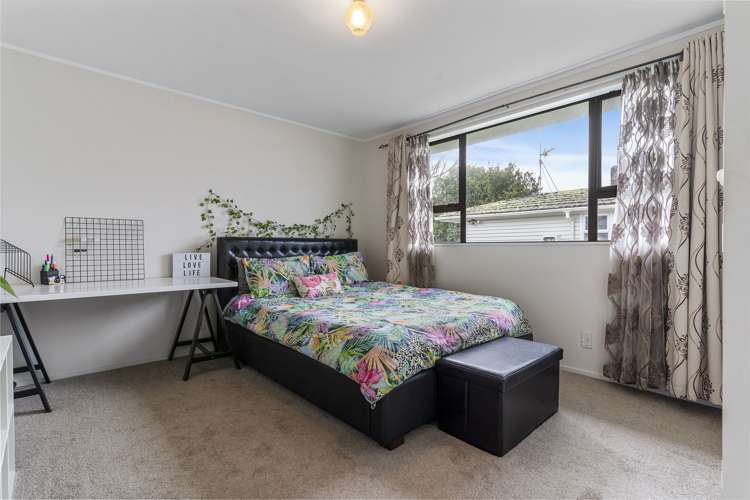 47 Sullivan Avenue Mangere Bridge_9