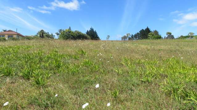 6 Pekama Drive Cable Bay_1