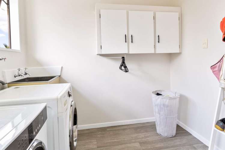 135b Windermere Drive Poike_5