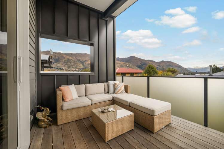 74 McDougall Street Wanaka_21