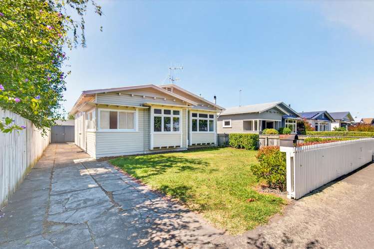231 Georges Drive Napier South_22