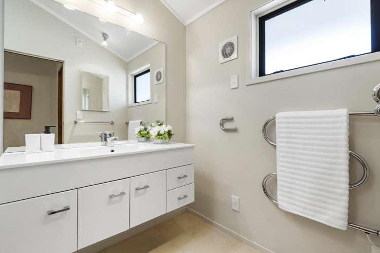 18 Sanders Avenue Takapuna_16