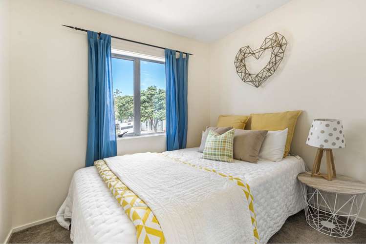 10/30 John Jennings Drive Oteha_9