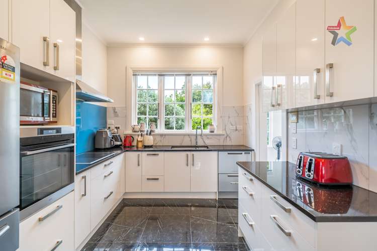 140 Knights Road Lower Hutt_4