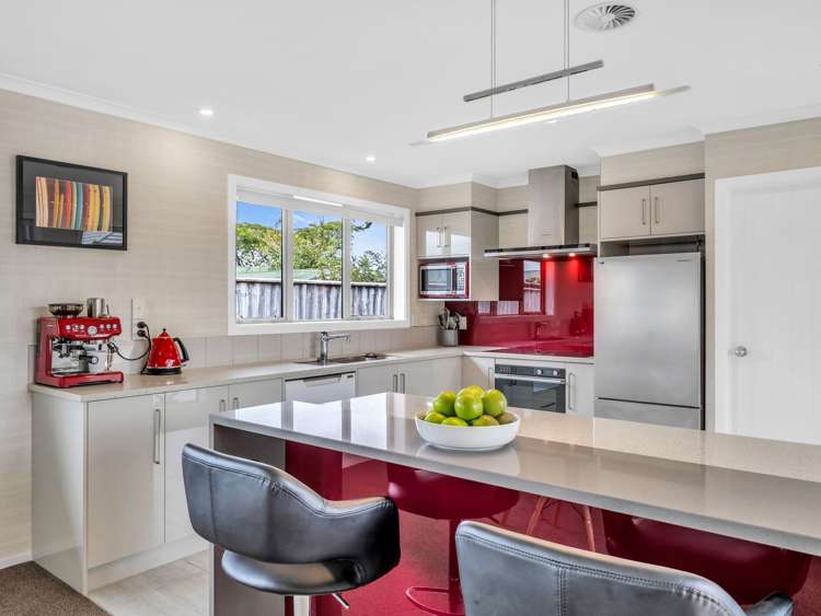 8A Vernon Avenue Takaro_17