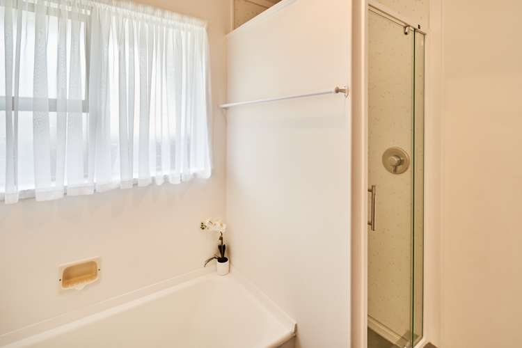 19b Totara Crescent Woburn_15