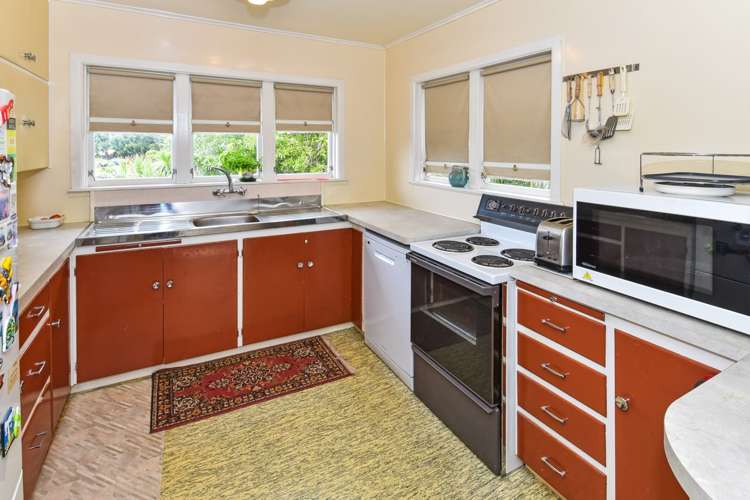 12 Michelle Place Mangere_6