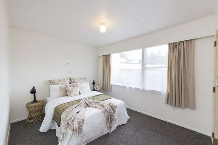 9 Ongley Street Feilding_12