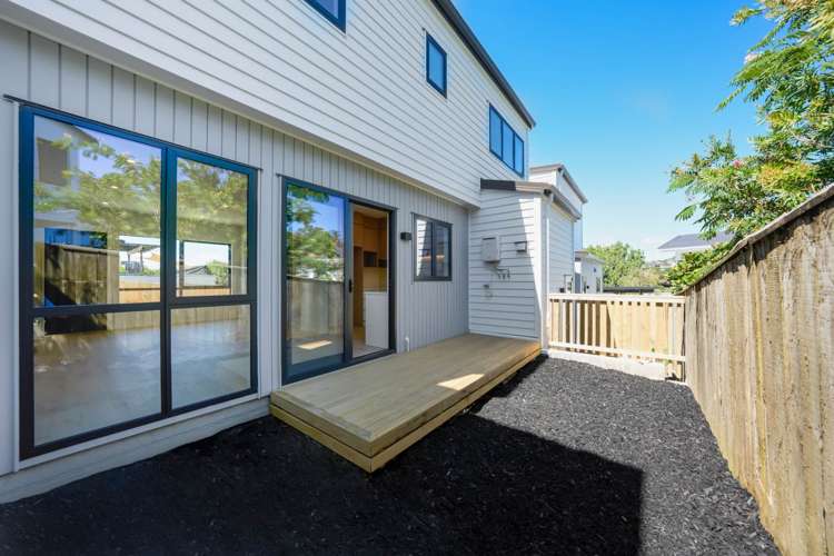 Lots 1-3/62 Lyons Avenue Murrays Bay_22