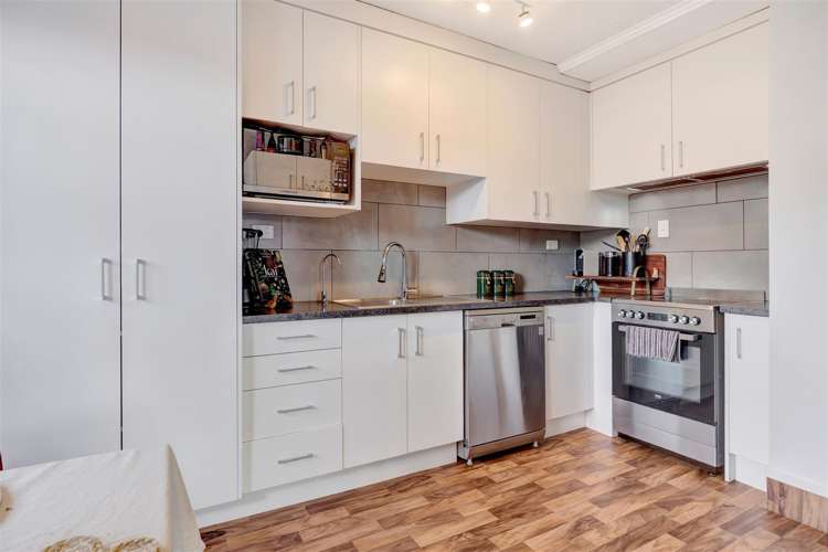 82 Urlich Avenue Melville_2