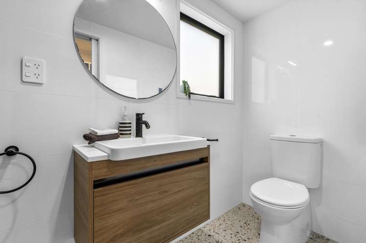 52a Western Road Bellevue_12