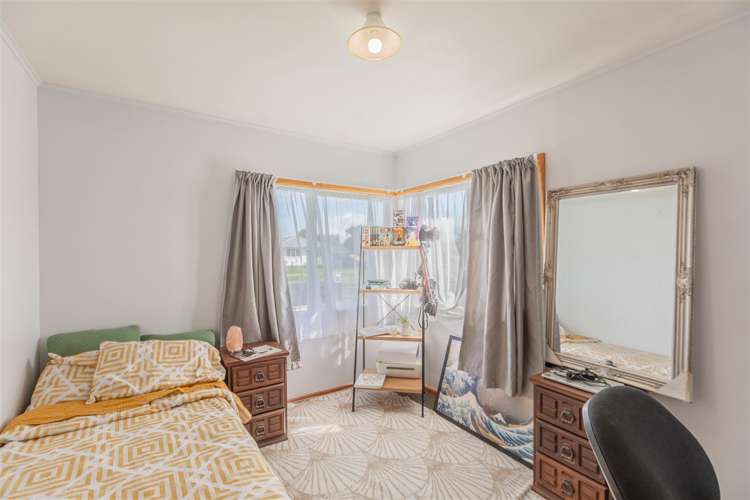 56 Harold Holt Avenue Onekawa_7