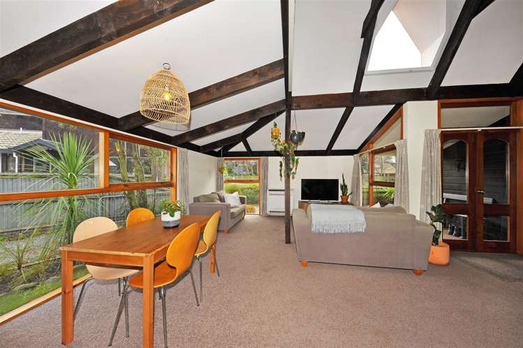 351 Sawyers Arms Road Harewood_5