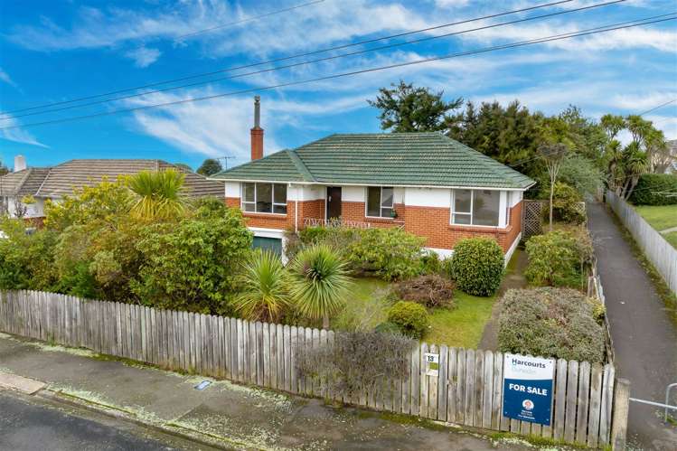 13 Barton Street Brockville_20