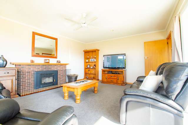 22 Keats Crescent Stoke_1