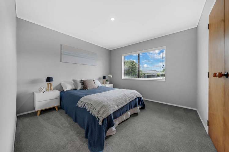 2/60 Flanshaw Road Te Atatu South_7