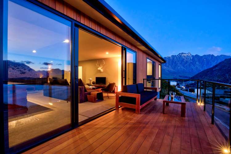 61 Middleton Road Queenstown Hill_8