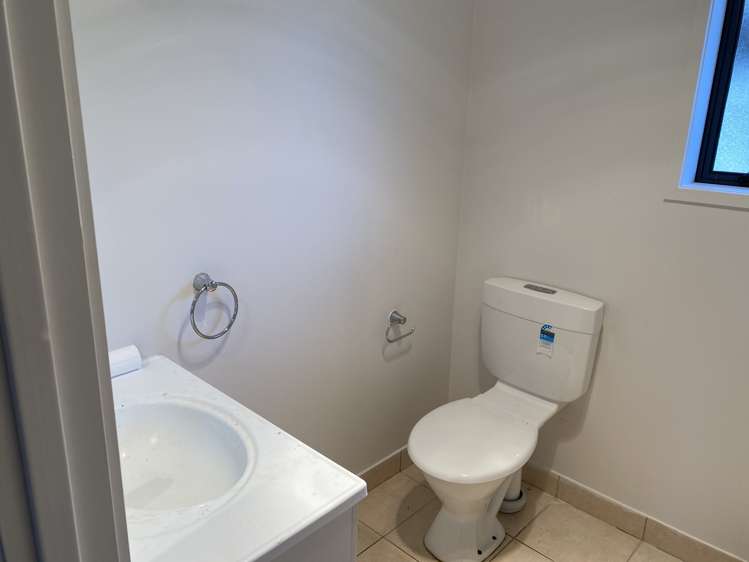 18 Toomer Place Beachlands_9