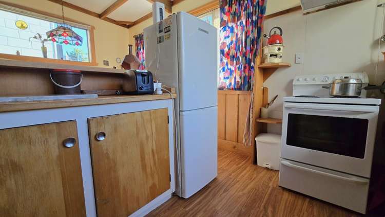 75 Revell Street Hokitika_10