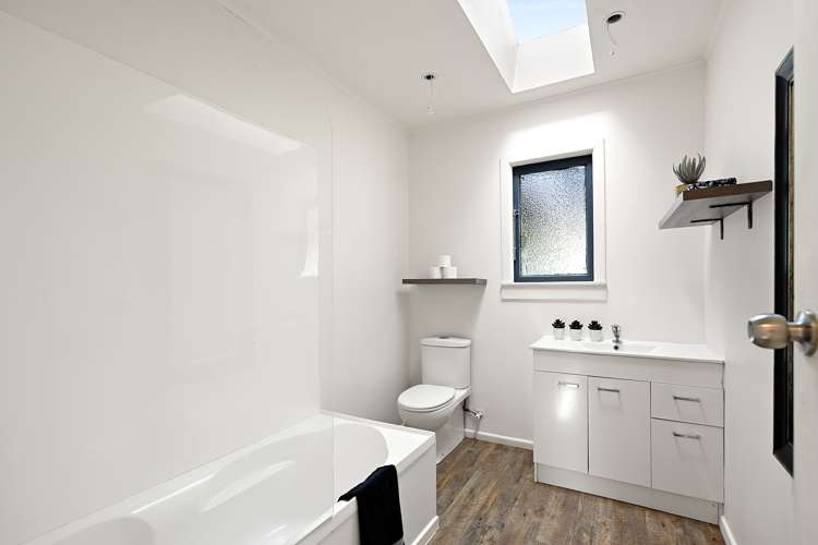 2 Store Road Whatawhata_14