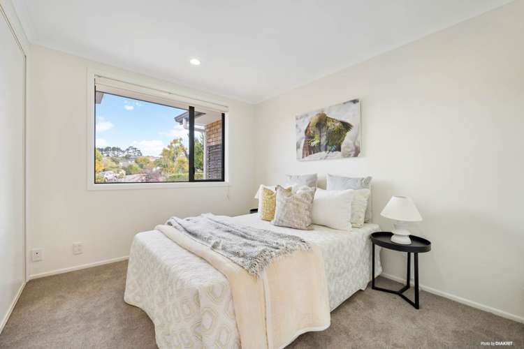 12 George Deane Place Greenhithe_11