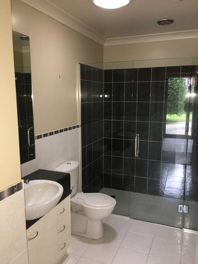 6 Mull Place Wattle Downs_9