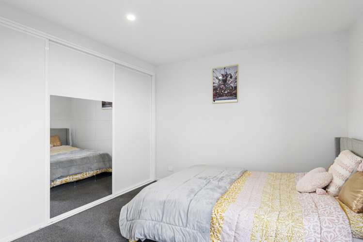 4/12 Hume Street Sydenham_15