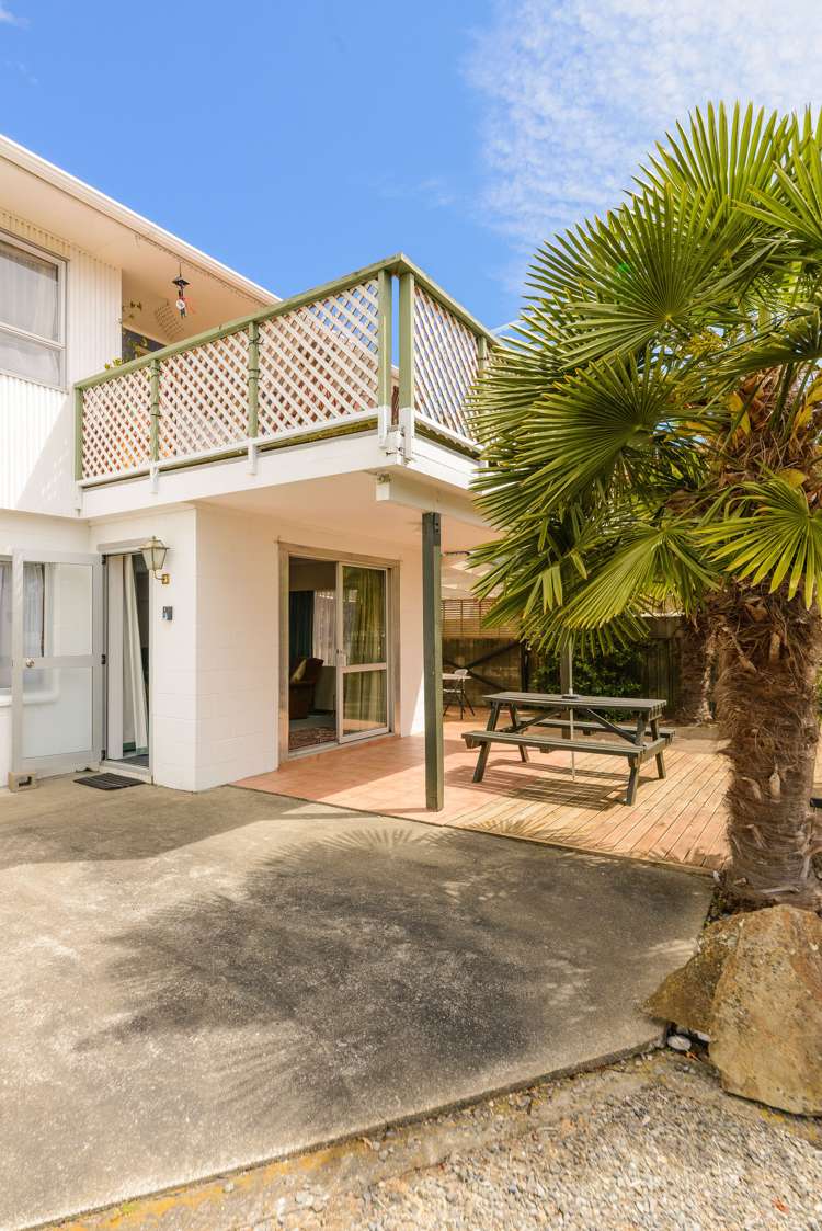 3c Taranaki Street Picton_12