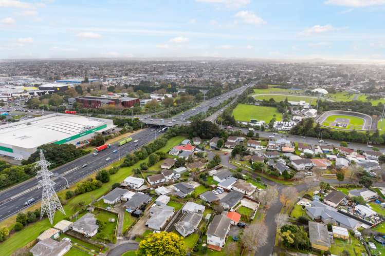 3 Seton Place Clover Park_21