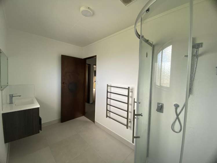 188 Fairway Drive Kamo West_11
